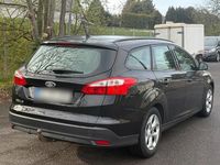 Gebraucht Ford Focus 116 PS (85 kW) 2012 Schwarz Kombi