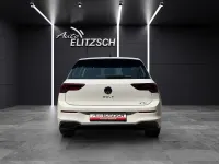 Gebraucht VW Golf VIII Life 110 PS (80 kW) 2023 Weiß Limousine