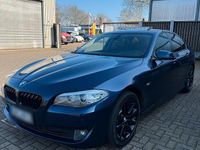 Gebraucht BMW 520 184 PS (135 kW) 2012 Blau Limousine