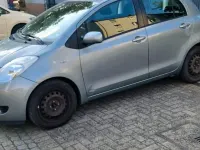 Gebraucht Toyota Yaris 87 PS (63 kW) 2007 Grau Kleinwagen