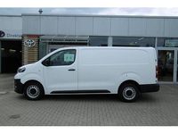 Gebraucht Toyota Proace Plus 122 PS (89 kW) 2021 Schaumweiß Van / Kleinbus