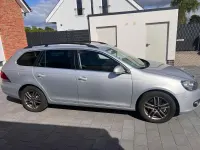 Gebraucht VW Golf VI 140 PS (102 kW) 2011 Silber Kleinwagen