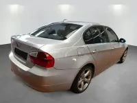 Gebraucht BMW 330 Sport Line 231 PS (169 kW) 2006 Silber Limousine