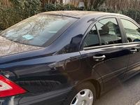 Gebraucht Mercedes C180 143 PS (105 kW) 2005 Blau Limousine