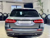 Gebraucht Mercedes 300 AMG line 194 PS (142 kW) 2022 Grau Limousine