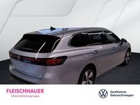 Gebraucht VW Passat IQ Drive 150 PS (110 kW) 2024 Silber Kombi