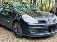 Gebraucht Renault Clio II 75 PS (55 kW) 2007 Schwarz Kleinwagen