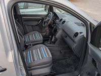 Gebraucht VW Caddy 75 PS (55 kW) 2010 Silber Van / Kleinbus