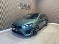 Gebraucht Kia ProCeed Sport 204 PS (150 kW) 2023 Experience green met. Kombi