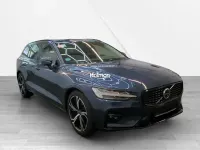 Gebraucht Volvo V60 Plus 197 PS (144 kW) 2024 Blau Kombi