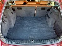 Gebraucht BMW 325 Sport Line 204 PS (150 kW) 2010 Rot Kombi