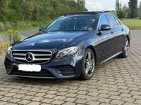 Gebraucht Mercedes E220 AMG line 194 PS (142 kW) 2017 Blau Limousine