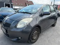 Gebraucht Toyota Yaris 86 PS (63 kW) 2008 Grau Kleinwagen