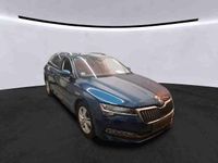 Gebraucht Skoda Superb Style 200 PS (147 kW) 2023 Lavablau metallic Kombi