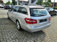 Gebraucht Mercedes E220 Avantgarde 170 PS (125 kW) 2011 Silber Kombi