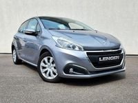 Gebraucht Peugeot 208 Active 102 PS (75 kW) 2019 Grau Kleinwagen