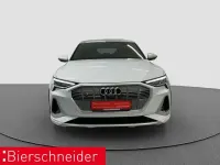 Używany Audi e-tron Ambiente 369 kW (503 KM) 2023 Biały SUV