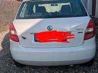Gebraucht Skoda Fabia 60 PS (44 kW) 2011 Weiß Kleinwagen