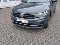 Gebraucht VW Tiguan Move 150 PS (110 kW) 2024 Grau SUV