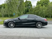 Gebraucht Mercedes CLA220 Urban 177 PS (130 kW) 2015 Schwarz Limousine