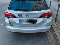 Gebraucht Opel Astra 136 PS (100 kW) 2017 Silber Kombi