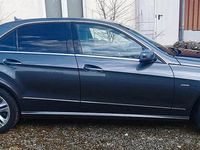 Gebraucht Mercedes E200 184 PS (135 kW) 2012 Grau Limousine
