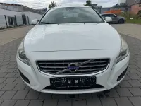 Gebraucht Volvo V60 Kinetic 150 PS (110 kW) 2011 Weiß Kombi