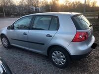 Gebraucht VW Golf V 105 PS (77 kW) 2007 Silber Limousine