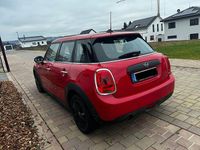 Second-hand Mini One D 95 CP (69 kW) 2018 Roșu Hatchback