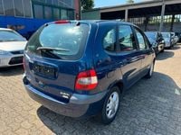 Gebraucht Renault Scénic 107 PS (78 kW) 2001 Blau Van / Kleinbus