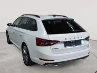 Gebraucht Skoda Superb SportLine 150 PS (110 kW) 2021 Moonweiß perleffekt Kombi