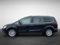 Gebraucht VW Sharan Highline 150 PS (110 kW) 2022 Deep black perleffekt Van / Kleinbus
