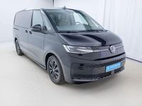 Gebraucht VW Multivan Life 204 PS (150 kW) 2023 Deep black perleffekt Van