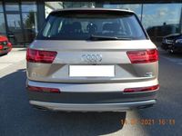 Gebraucht Audi Q7 Ambiente 272 PS (200 kW) 2018 Beige metallic SUV
