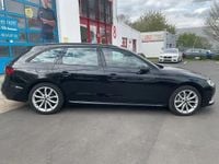 Second-hand Audi A4 Advanced 215 CP (158 kW) 2023 Negru Break