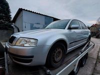 Second-hand Skoda Superb 150 CP (110 kW) 2003 Argintiu Berlinǎ