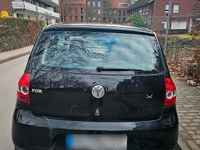 Gebraucht VW Fox 60 PS (44 kW) 2007 Schwarz Kleinwagen