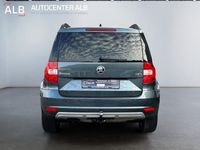 gebraucht Skoda Yeti Ambition /AUTOMATIK/XENON/EURO6/AHK/1 HAND/