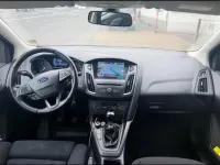 Usata Ford Focus 120 CV (88 kW) 2015 Oro Utilitaria