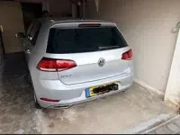 Second-hand VW Golf VII Highline 150 CP (110 kW) 2019 Argintiu Berlinǎ