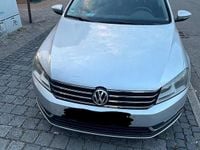 Gebraucht VW Passat 140 PS (102 kW) 2012 Silber Kombi