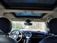 Second-hand Mini Cooper D 112 CP (82 kW) 2011 Verde Hatchback