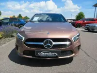 Gebraucht Mercedes A180 Progressive 136 PS (100 kW) 2021 Gold Limousine