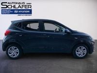 Gebraucht Hyundai i10 Select 63 PS (46 kW) 2024 Aurora grey / met Kleinwagen