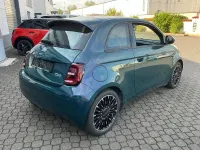 Gebraucht Fiat 500e Icon 86 kW (118 PS) 2023 Grün Limousine