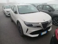 Gebraucht Alfa Romeo Junior 116 kW (158 PS) 2025 Weiß SUV