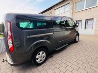 Gebraucht Ford Tourneo Titanium 155 PS (114 kW) 2015 Grau Van / Kleinbus