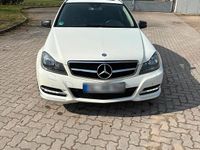 Gebraucht Mercedes C250 204 PS (150 kW) 2012 Weiß Kombi