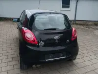 Używany Ford Ka Trend 69 KM (50 kW) 2011 Czarny Hatchback