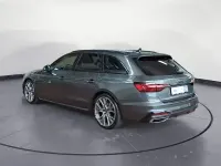 Gebraucht Audi A4 S-Line 163 PS (119 kW) 2023 Grau Kombi